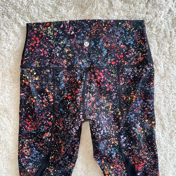 Lululemon Floral Wunder Under Crop II Special Edition Scallop Leggings Size 8 - Picture 15 of 16